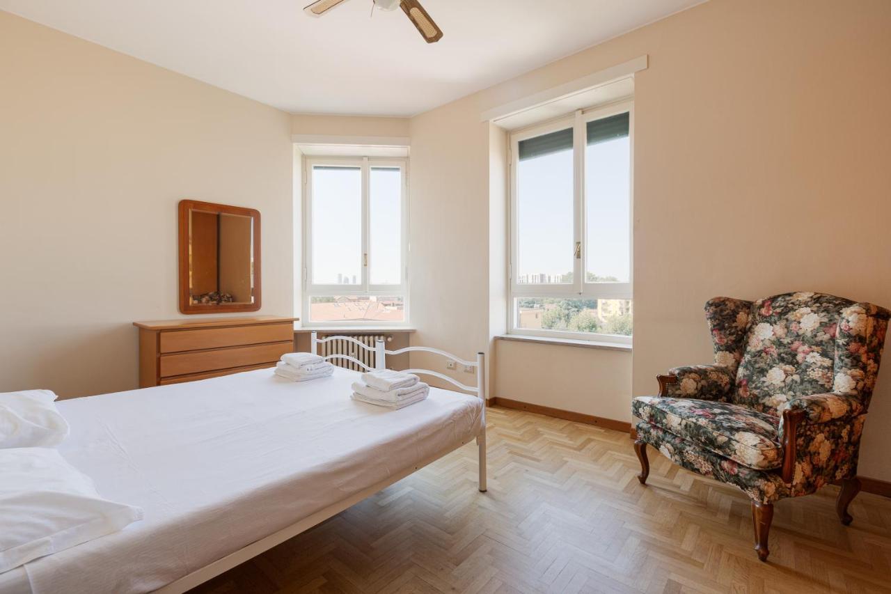 Milano - Roomy Apartment 300 M From M3 Affori Fn! Extérieur photo